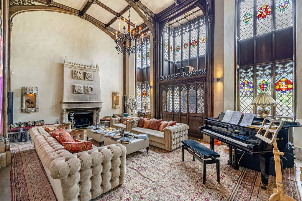 Luxury 9 bedroom Detached House for sale in London, United Kingdom — photo 15